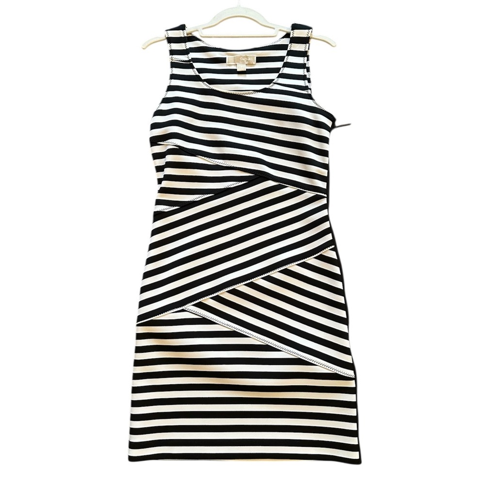 Michael Kors Black and White Sleeveless Sheath Dress